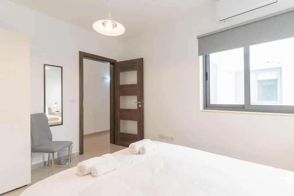 St Julians Apartment-Hosted By Sweetstay Saint Julian's