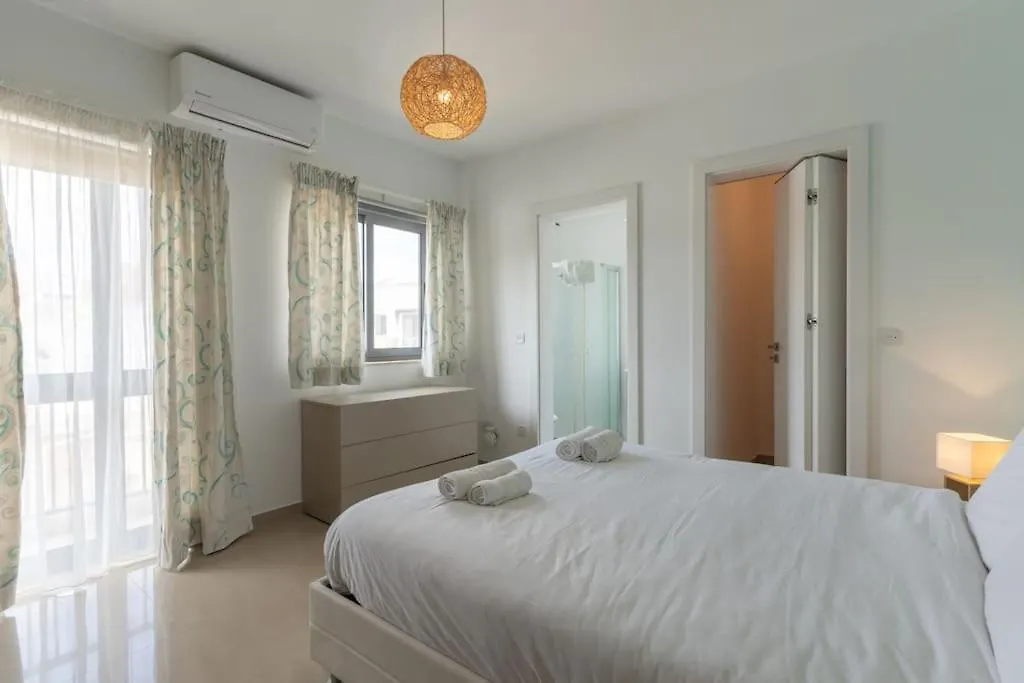 Apartment St Julians Apartment-Hosted By Sweetstay Saint Julian's Malta