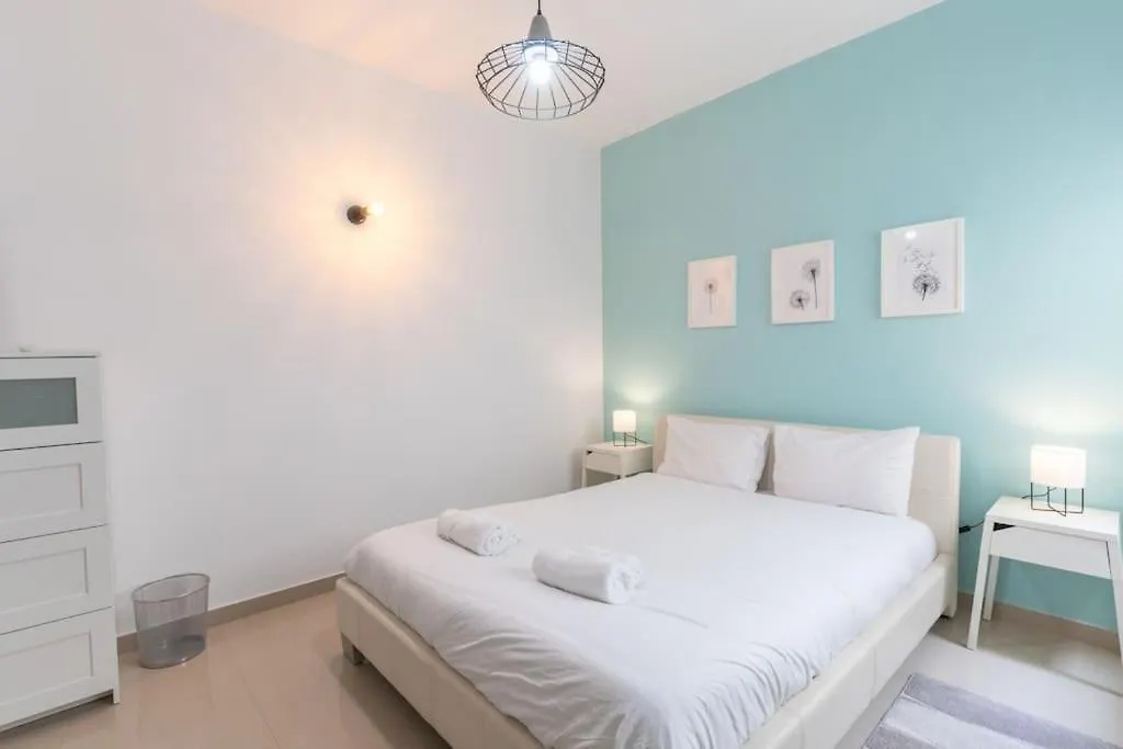 St Julians Apartment-Hosted By Sweetstay Saint Julian's Apartment