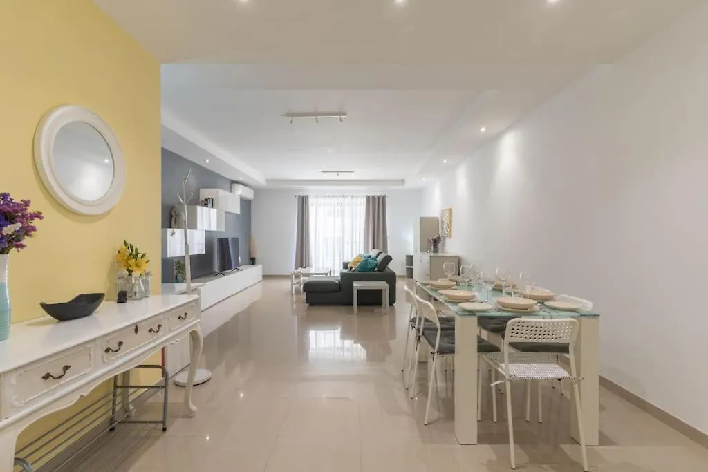 Apartment St Julians Apartment-Hosted By Sweetstay Saint Julian's Malta